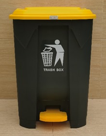Plastic Bin with Pedel